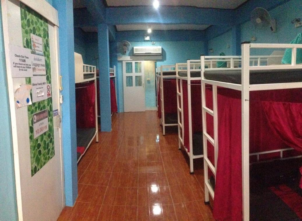 Rehab Hostel ピピ島 エクステリア 写真