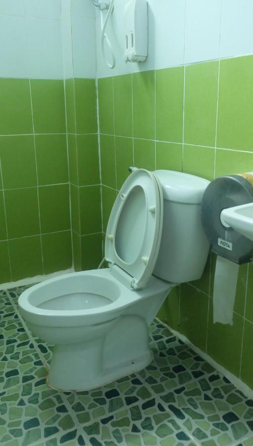 Rehab Hostel ピピ島 エクステリア 写真